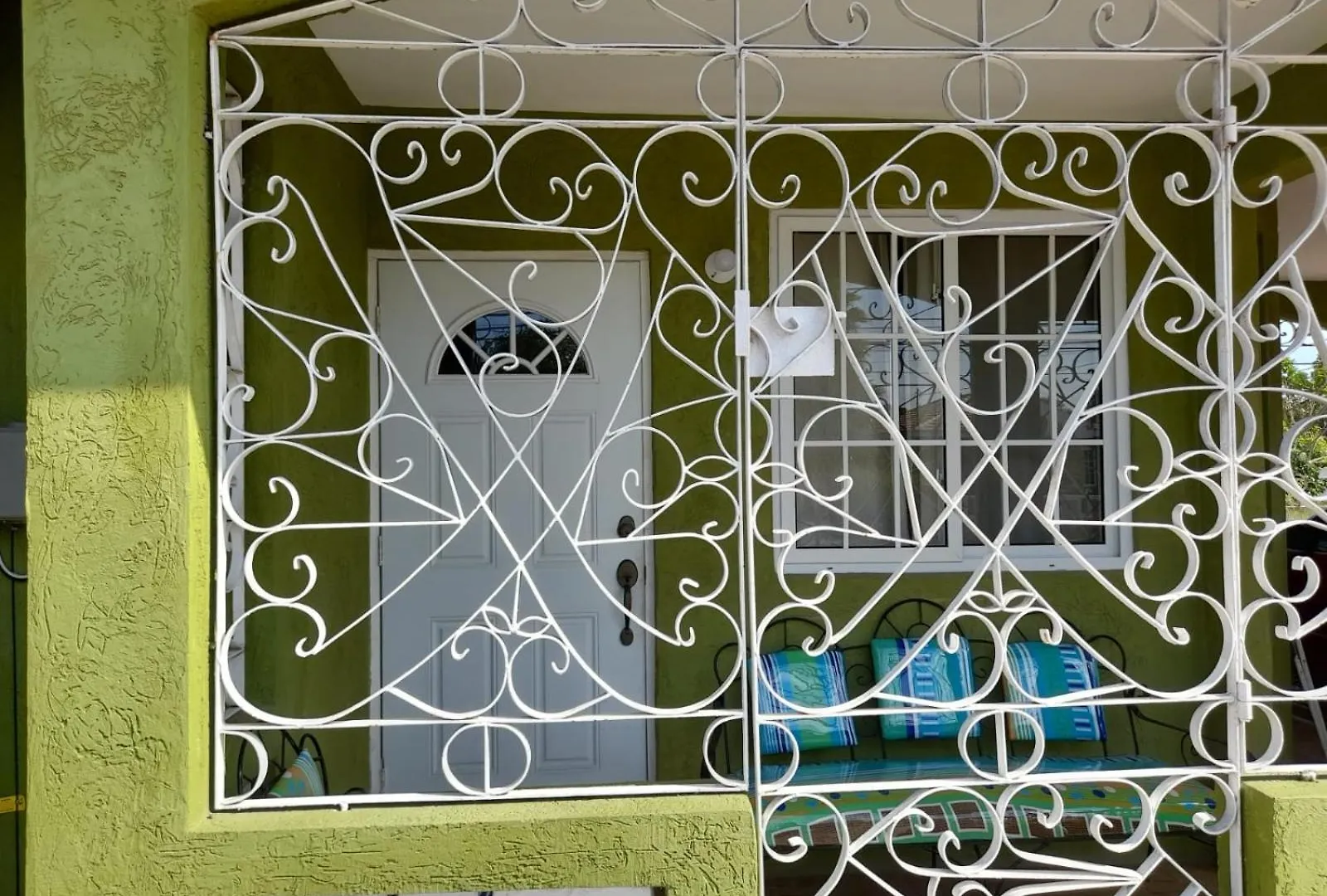 Holiday home Seville Meadows 3 - Johns Road Spanish Town Jamaica